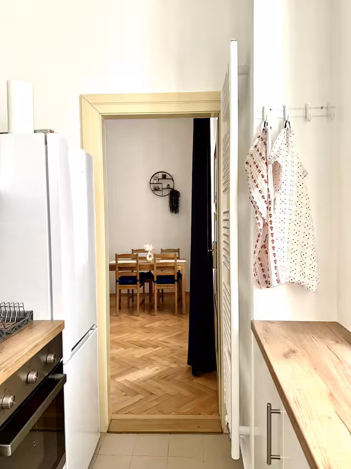 3bf4c035-32e7-41f8-9ec8-f2b01d1ba958